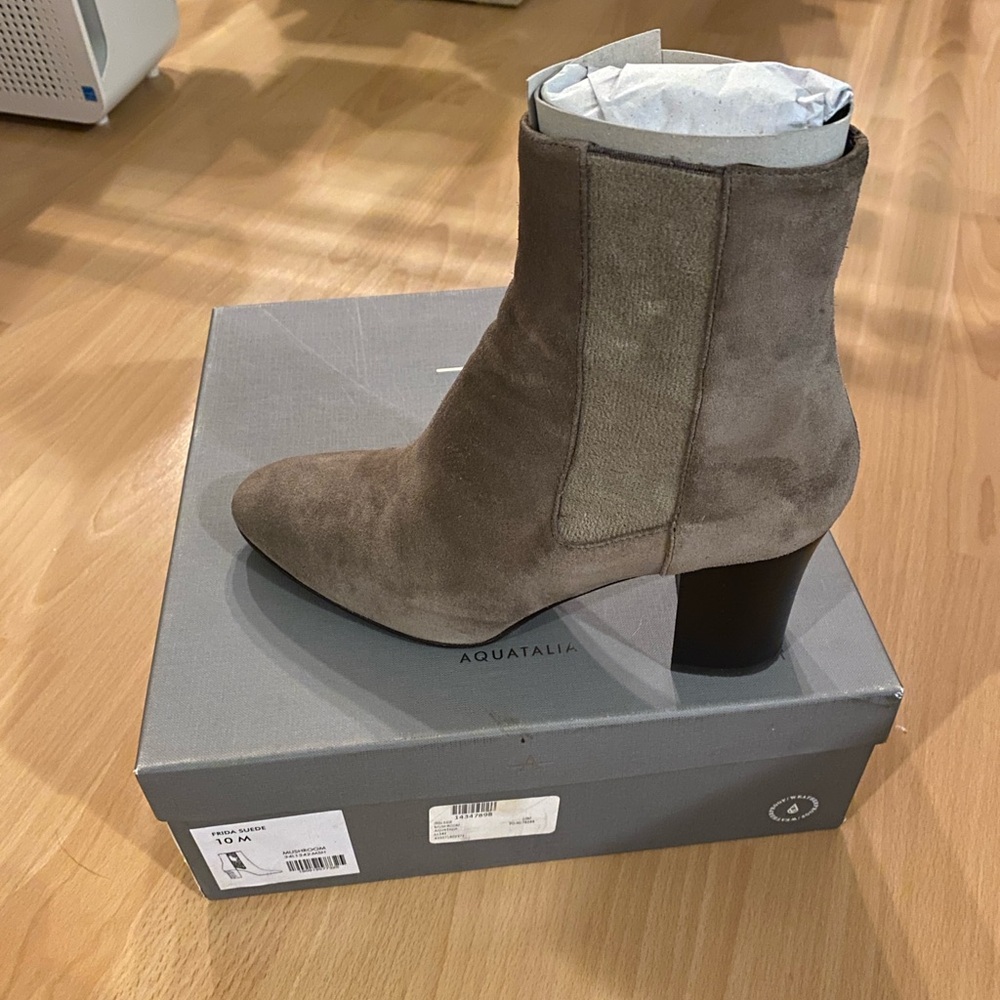 Aquatalia dark beige bootie size 10M